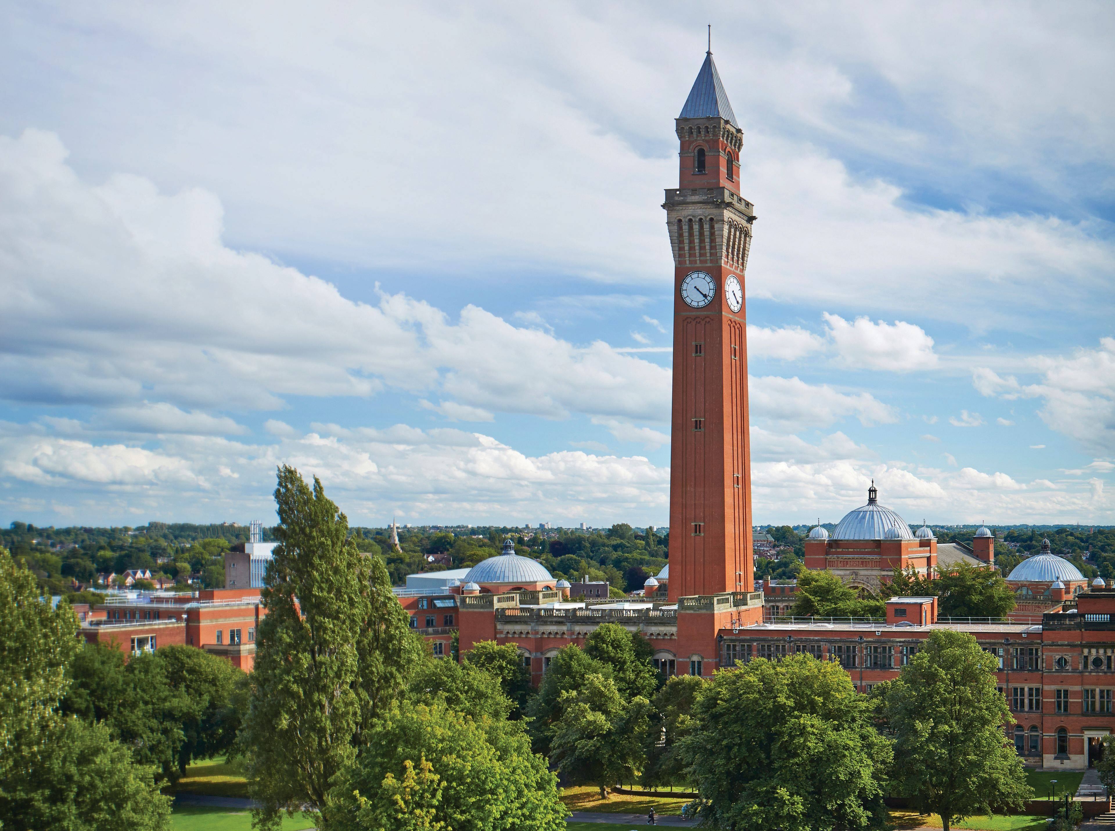 【出国留学】英国伯明翰大学硕士预科项目招生简章